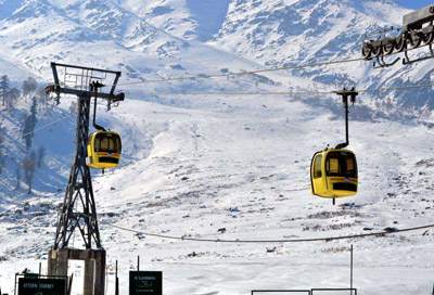 Gulmarg Kashmir Tour India